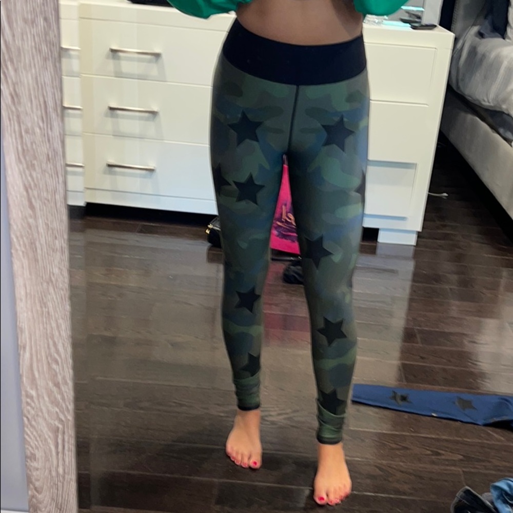 Ultracor Camo leggings with black stars - Picture 6 of 6